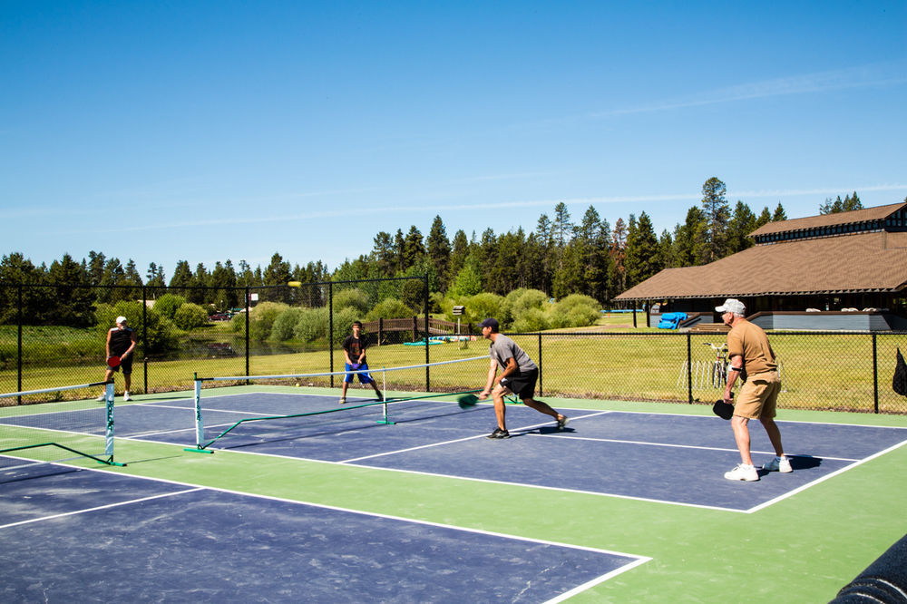 Bend-Sunriver Camping Resort Studio Cabin 6 Ngoại thất bức ảnh